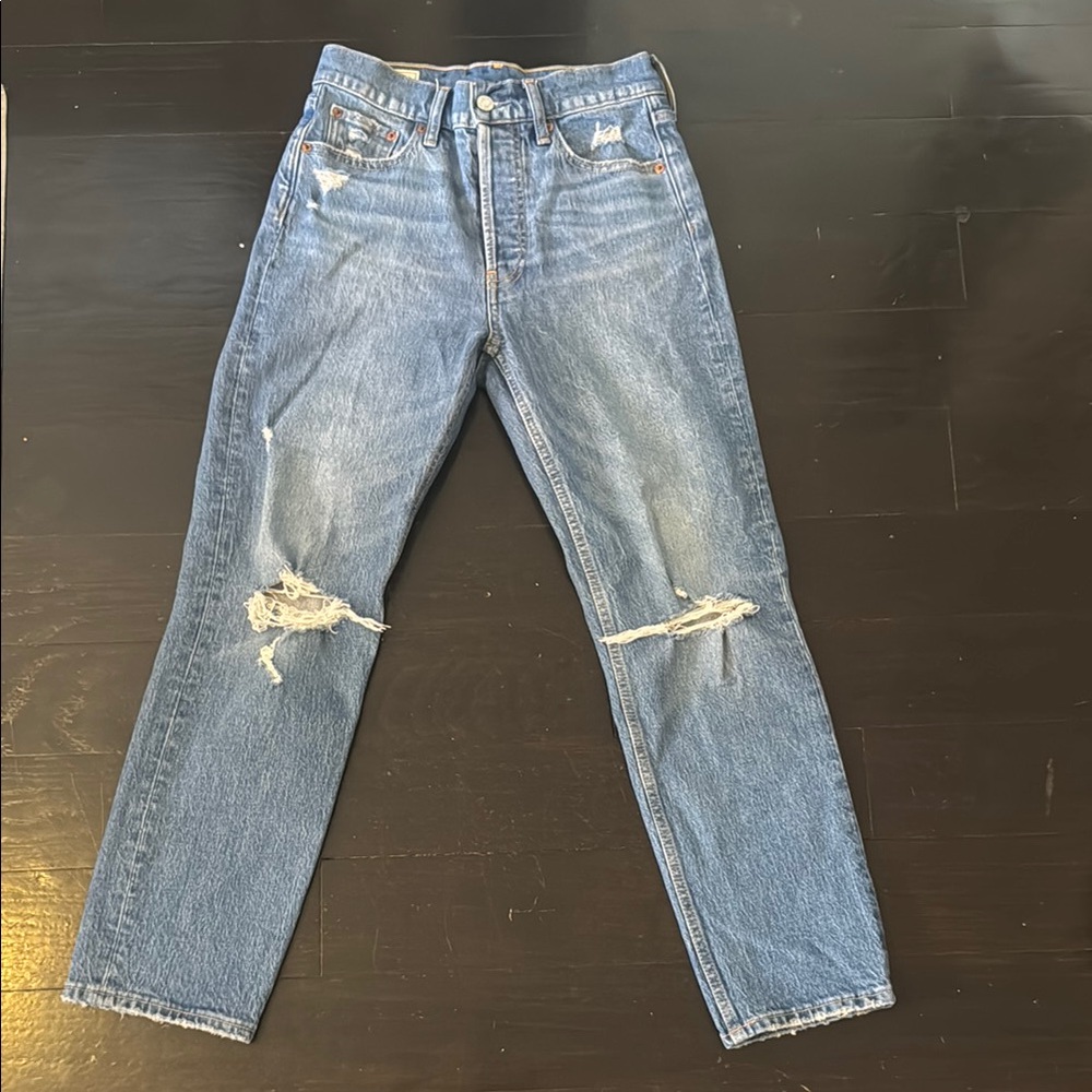 Gap denim straight leg cheeky high rise size 26